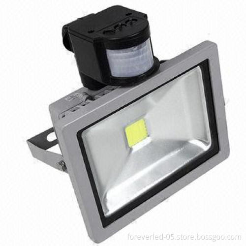 20W LED Floodlight, measures 180*140mm, 85 to 256V AC, wide viewing angle